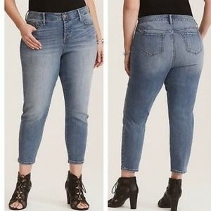 Torrid jeans size 26